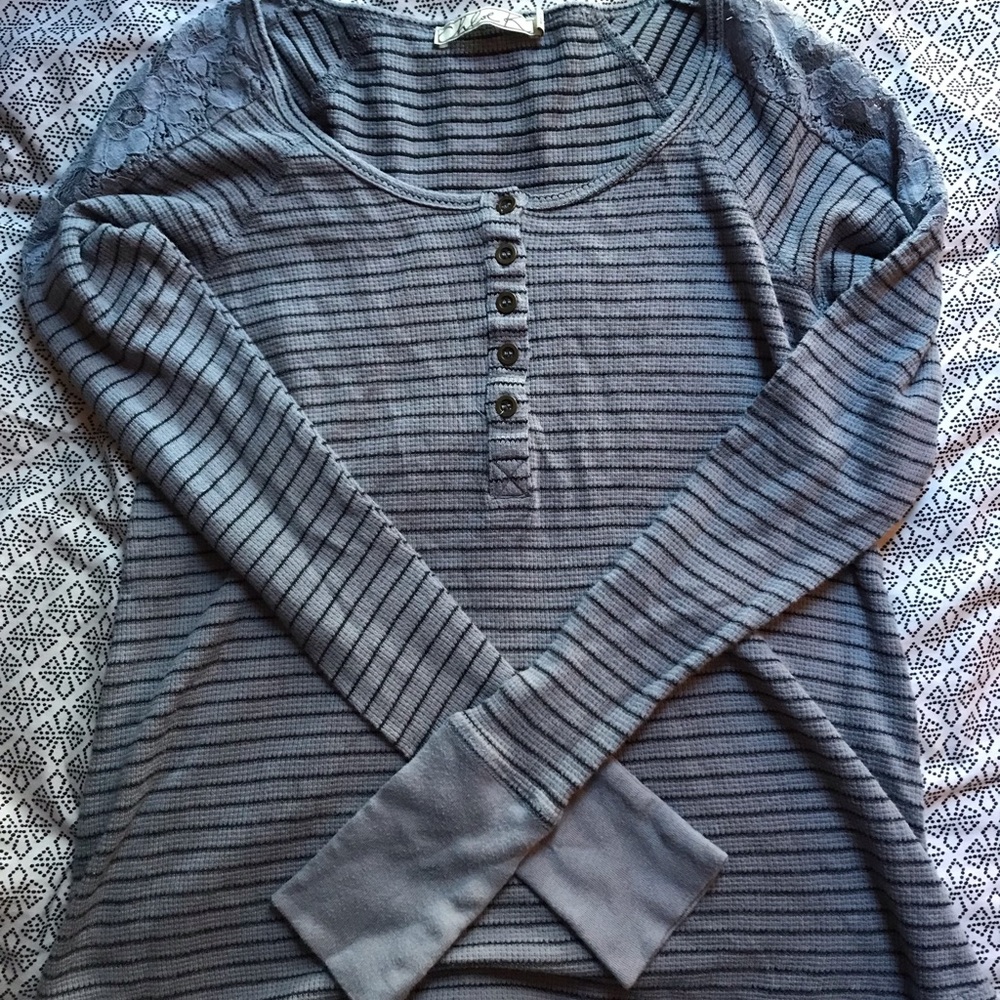 Chloe K Striped Long Sleeve Shirt